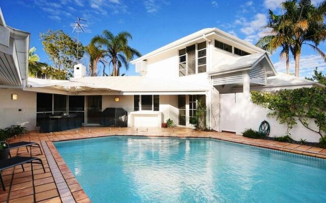 43 Cooran Court