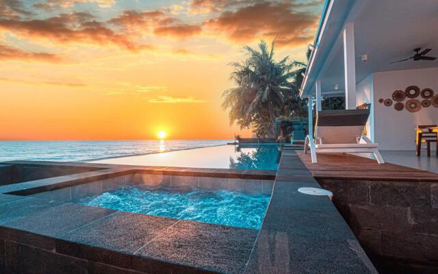 Air Sanih Beach Villa