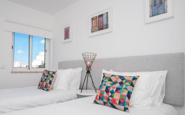 Central Two bedroom Apartment Praia Da Luz.
