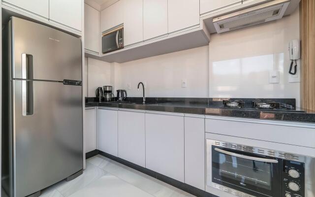 Apartamento 2 suítes em Bombas