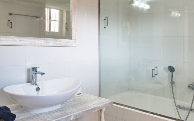 Apostolis Beach House