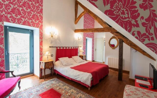 Logis Hotel Le Clos Des Sureaux