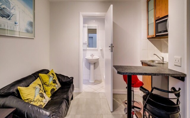 Spindrift in Camps Bay