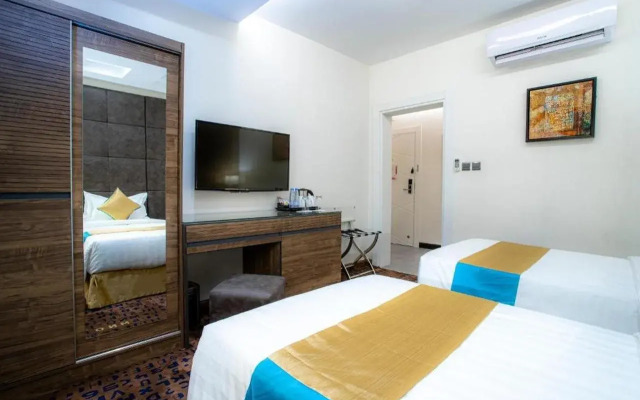 Platinum Hotel
