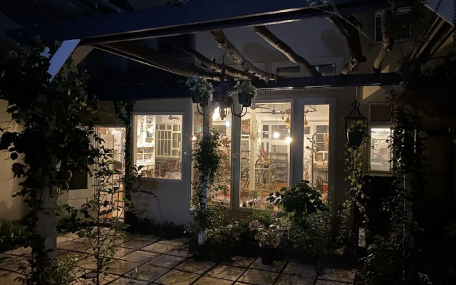 Little Barrel Guest House