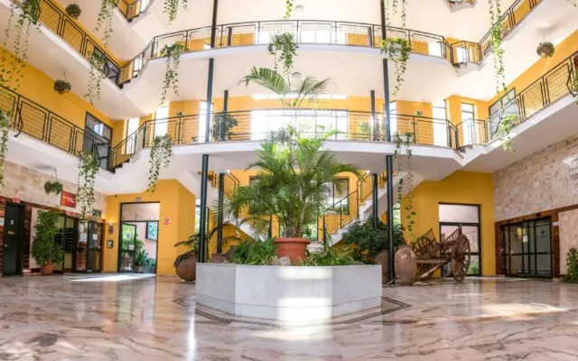 FIBES Apart Loft by Valcambre