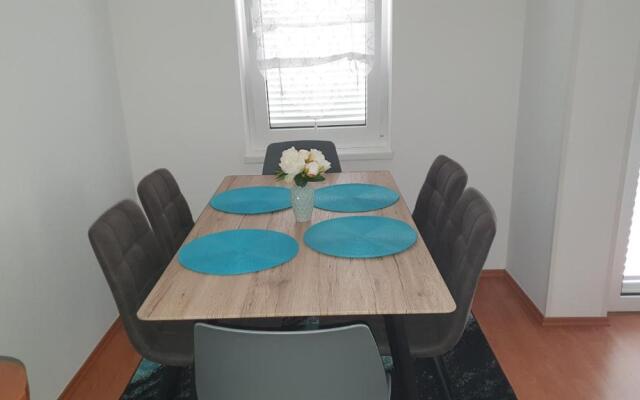Apartment Mirela