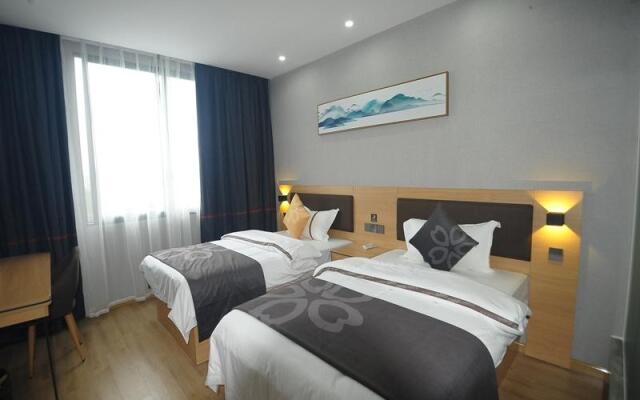 FERONIA Hotel Chongqing Fuling District Baitao Town Xincun Junction