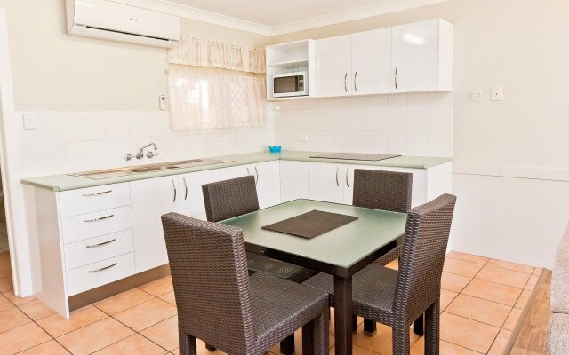 Silver Sands Apartments