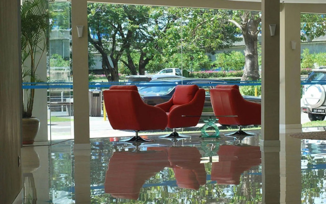Oceania Hotel