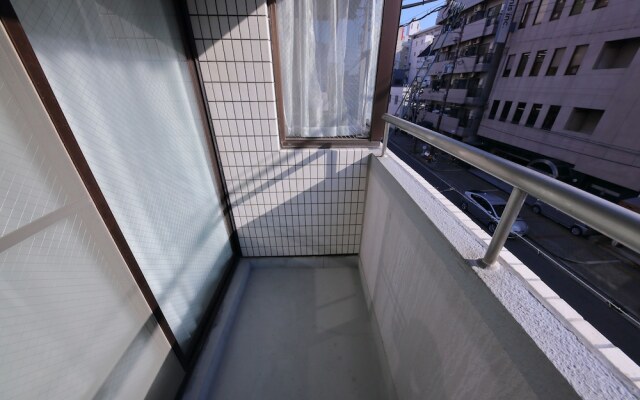 Osaka Namba Rakuraku Hotel