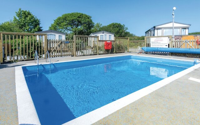 The Studio - 1 Bedroom Cabin - Amroth