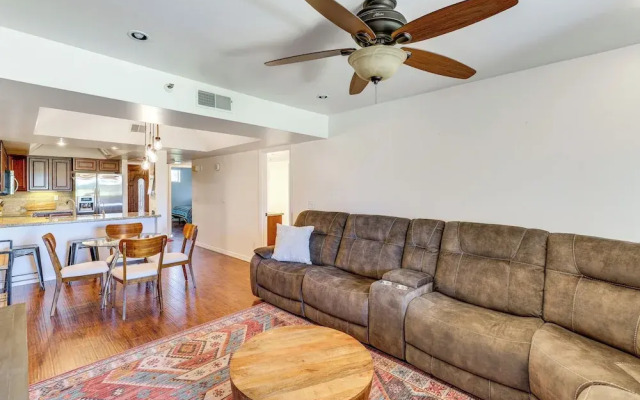 Golf Views & Pool Access: Central Scottsdale Condo