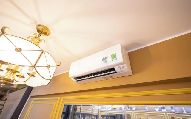 La Fleur Premium Central Apartment