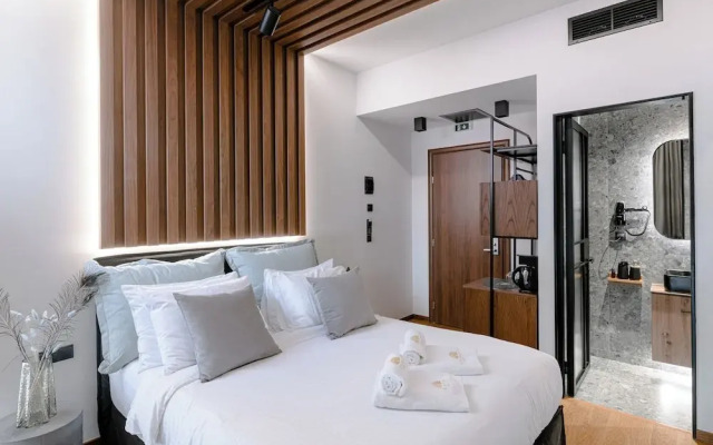 Snob Athens