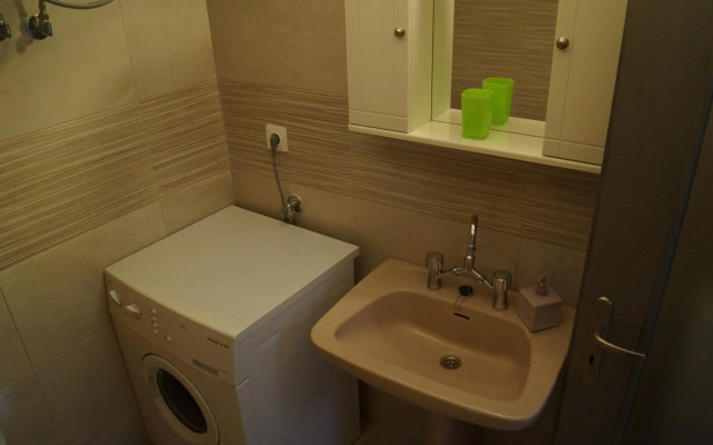 Τhe Sunny Apartments