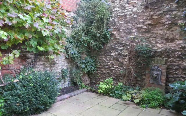The Garden Flat