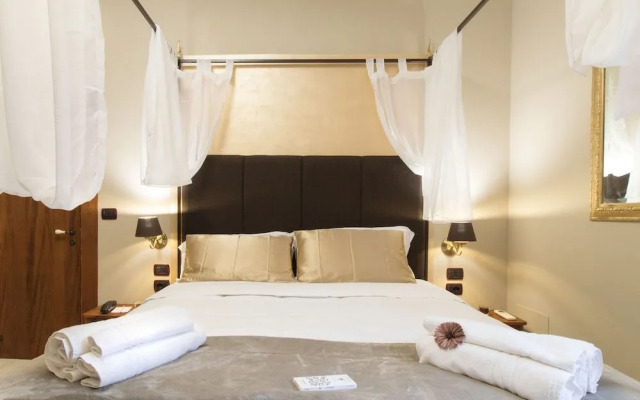 Oro Hotel
