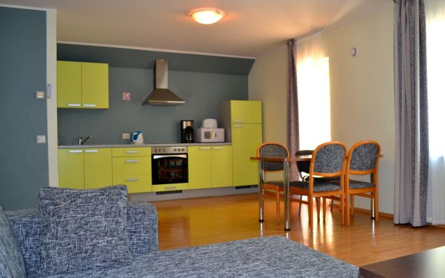 Pilve Apartment Hotel