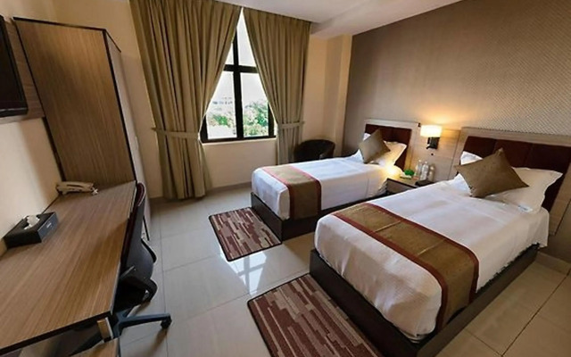 Dolphin Hotel, Chow Kit Kuala Lumpur