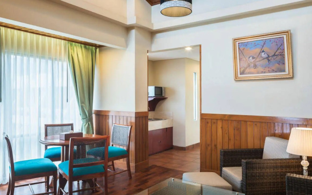 Puncak Pass Resort