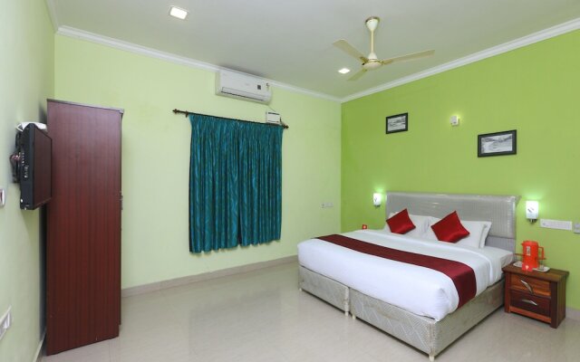 OYO 970 MNR Grand