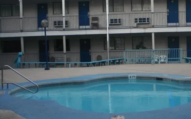 Austin Suites Hotel