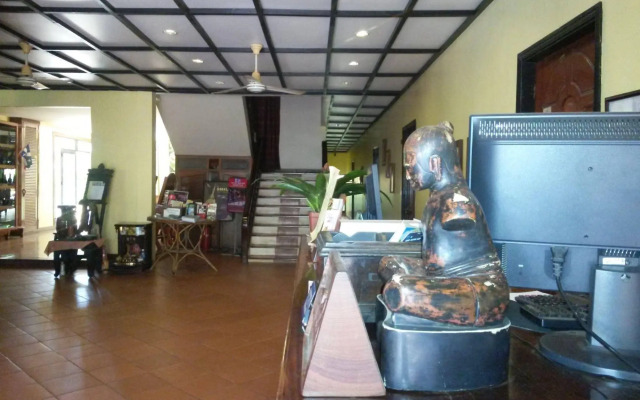 Robam Inn
