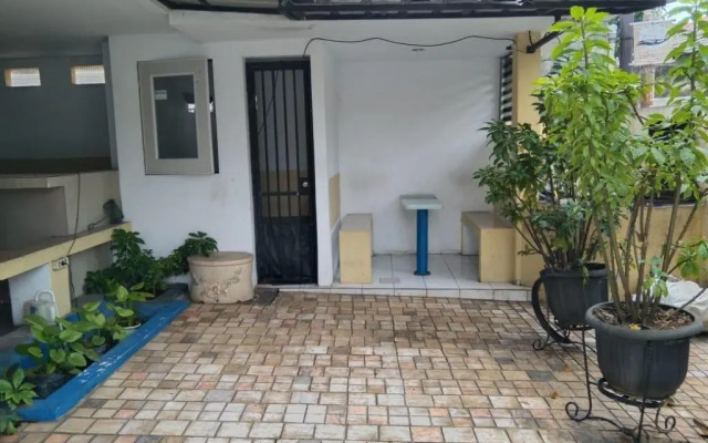 G357 Near Margo City by ZUZU