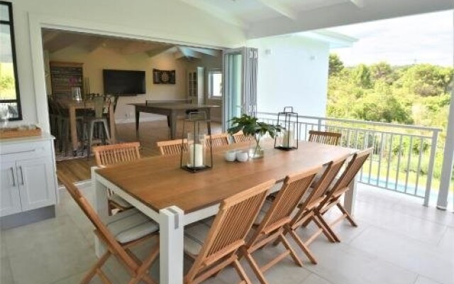 28 Roche Bonne Avenue