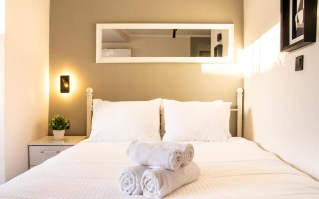 Invigorating Studio Flat Near Kordon In Alsancak