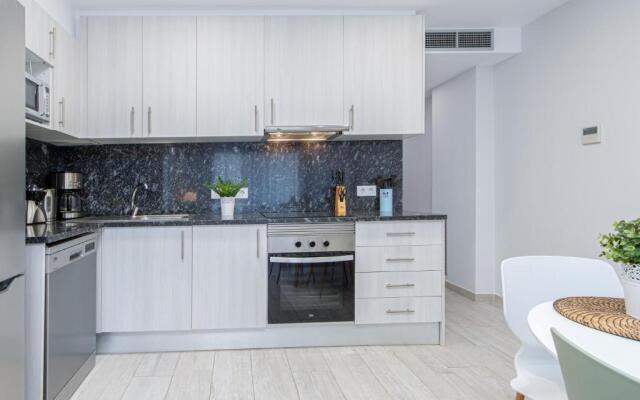 CENTRAL APARTMENT 2A 50m BEACH