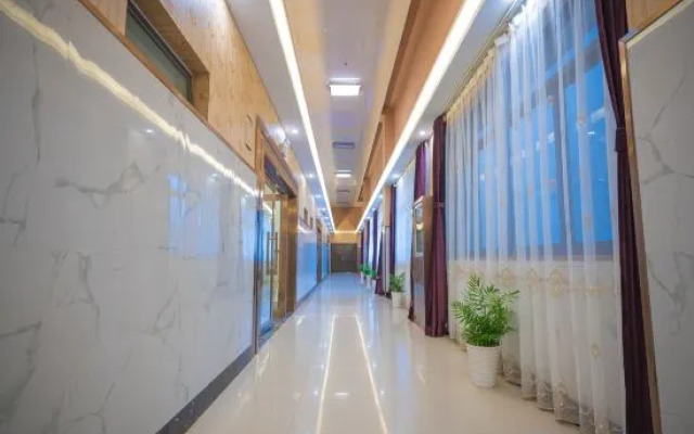 Tianqi Hotel (Shanghai Jinshan City Beach Bailian Branch)