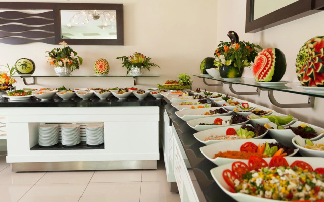 Sunny Hill Alya Hotel