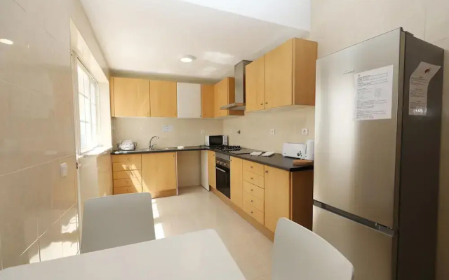 Z 04 - Bedroom 4 in Gil Vicente Guest Rooms