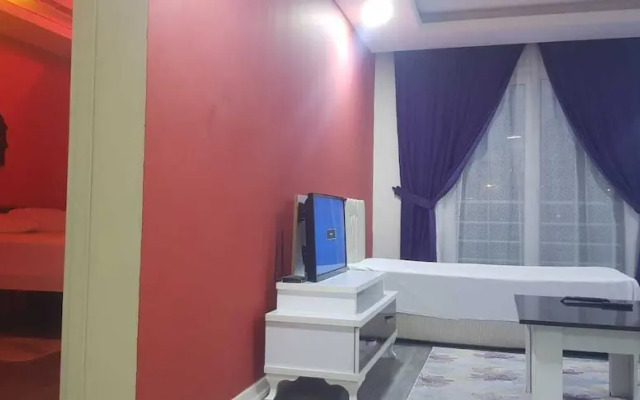 Hera Club Residence