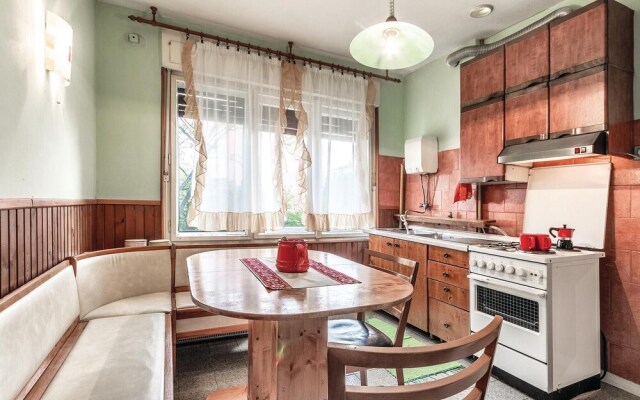 Nice Home in Pula With Wifi and 2 Bedrooms