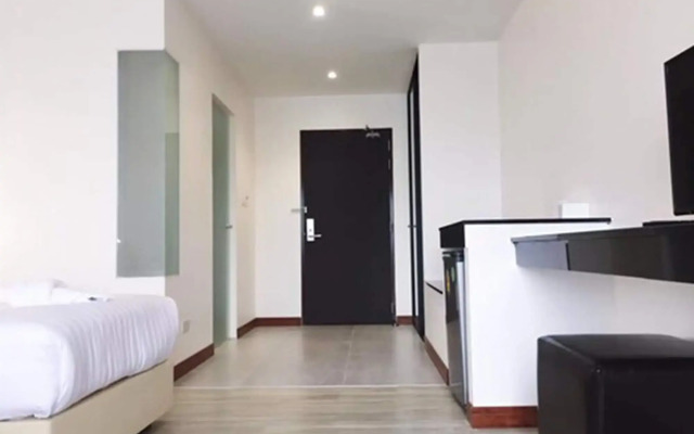 Orchid Riverview Hotel