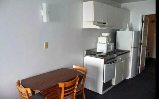 Econo Lodge