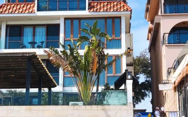 Shenzhen Jiaochangwei Yishe Boutique Hotel