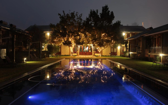 Casterbridge Hollow Boutique Hotel