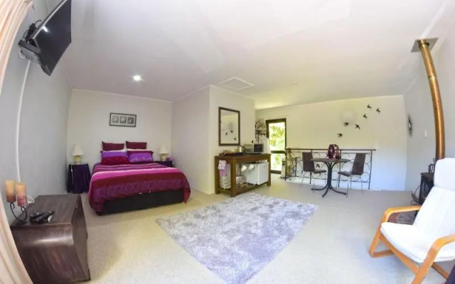 Te Popo Gardens Rural Retreat