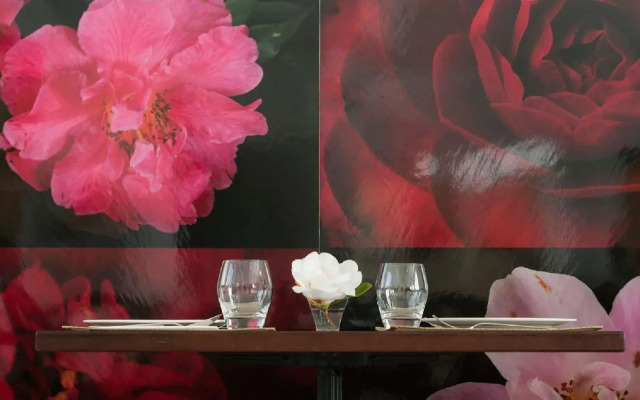 La Casa de Las Camelias