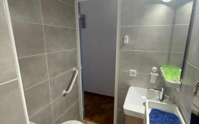 charmant studio alcôve à balaruc les bains 2 étoiles