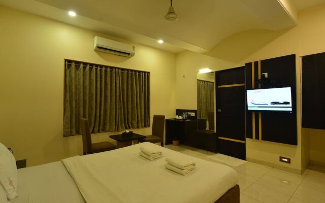 JP Kyriad Dhule