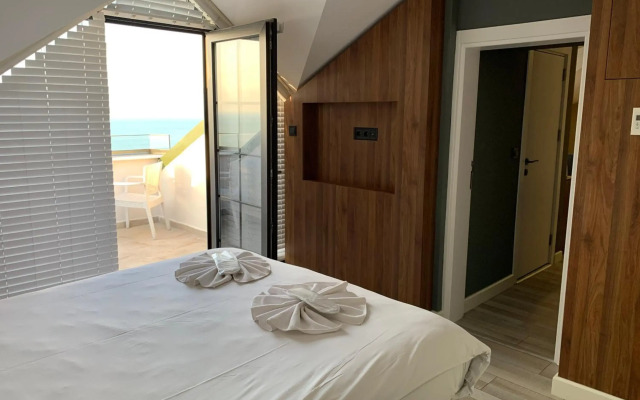 White Golden Suite Hotel