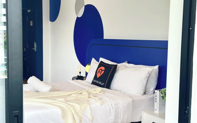 Ukiyo Hotel by manatidur