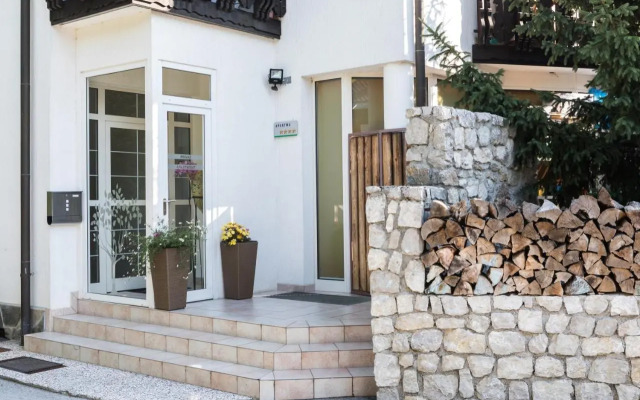 Apartment Wellness Essense