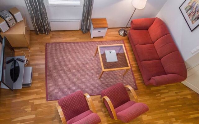 Alppitalo punatähti 7 apt 4
