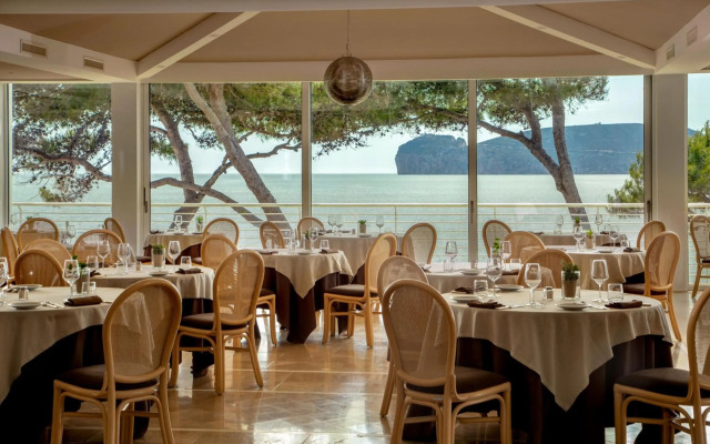 El Faro Hotel & Spa